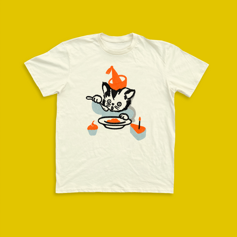 Snacks Unisex Tee Cream